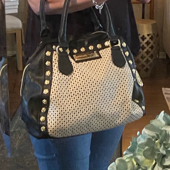 Betsy Johnson Faux Leather Handbag - Picture 5 of 12